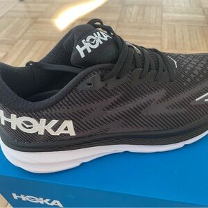 NWT Hoka Clifton 9 size 11 mens running shoes